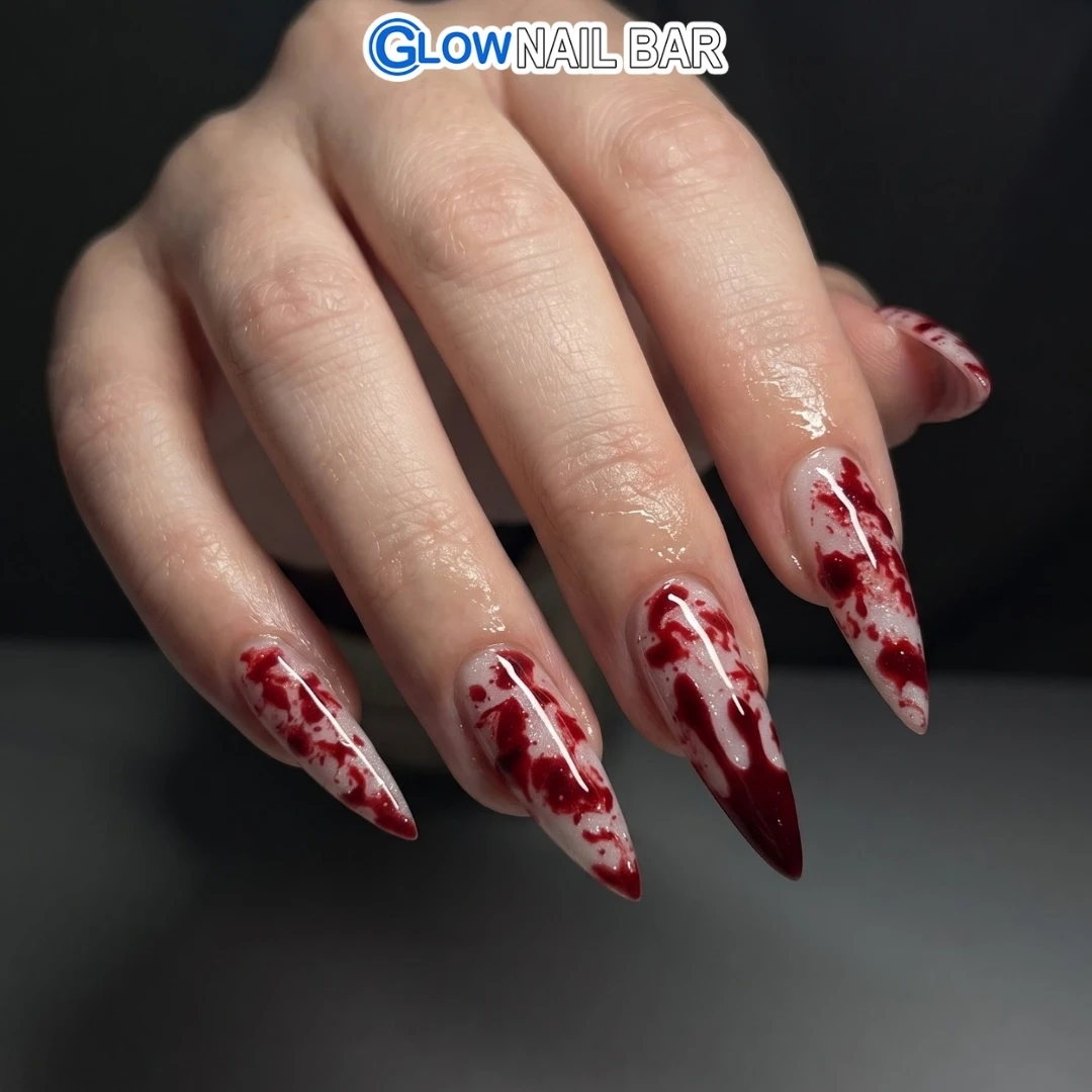 Glow Nail Bar 